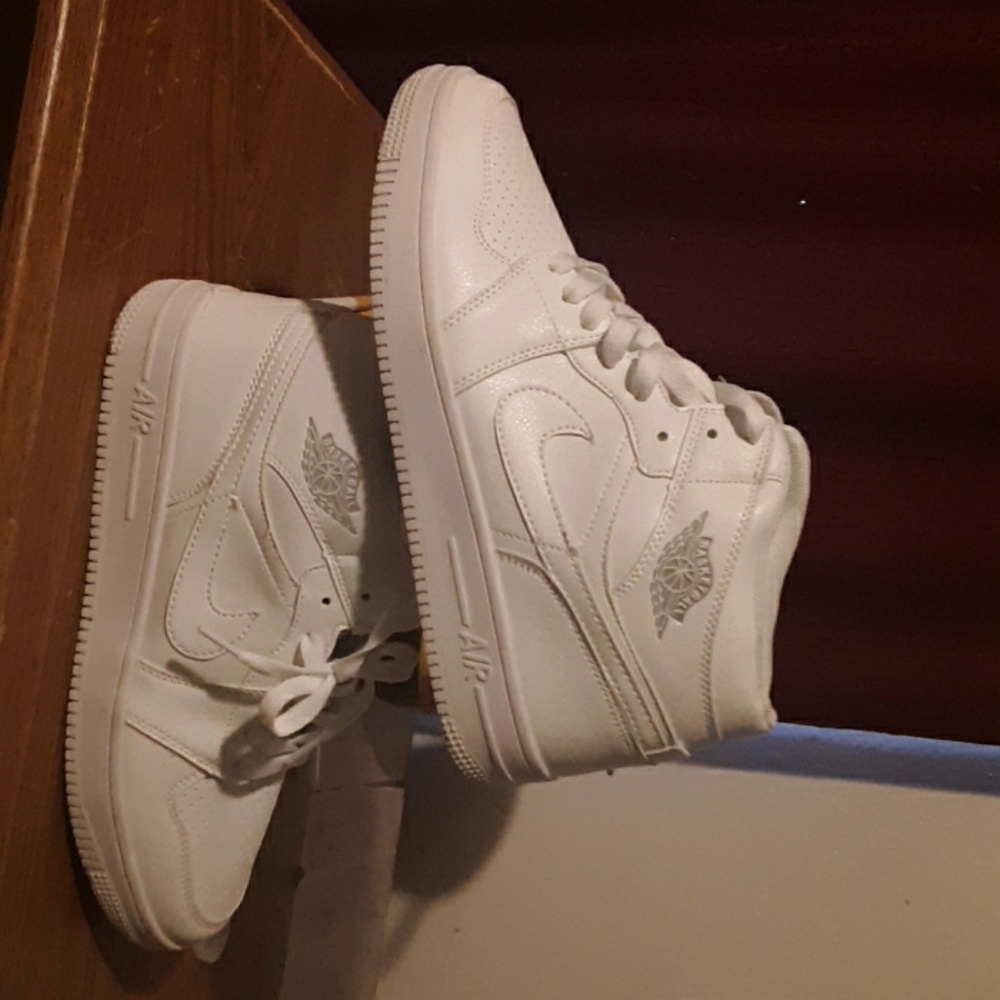 Mens shoes
